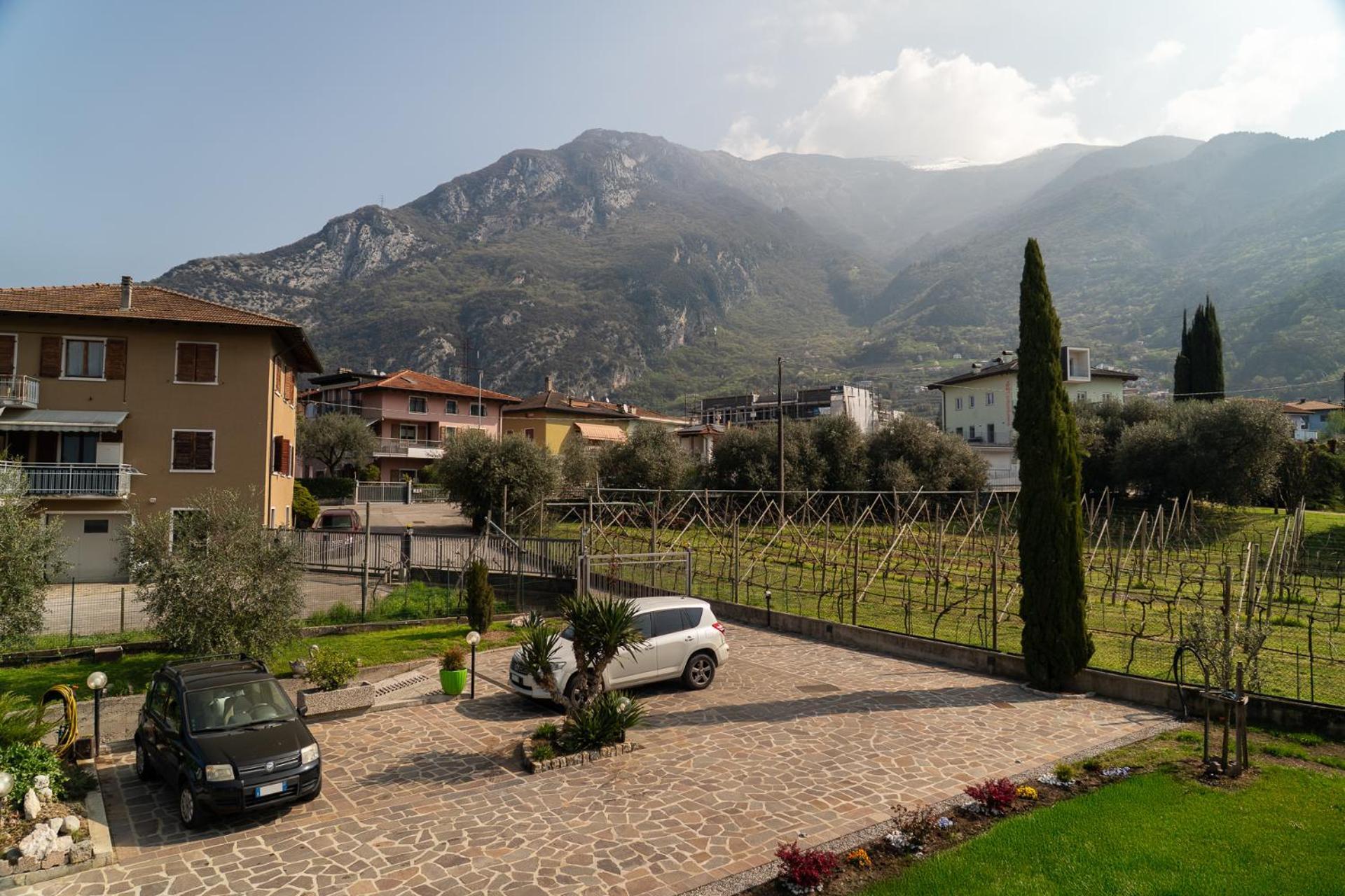 La Casa Nel Verde Арко Екстер'єр фото